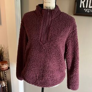 NWT Wallflower Medium Sherpa Purple